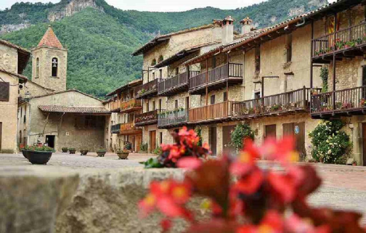 Can Costa Olot Ngoại thất bức ảnh